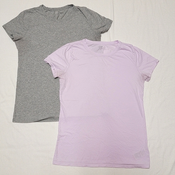Gap Basic Crew Neck Tees Set of Two Short Sleeves Size Small 100% Cotton - Picture 1 of 9